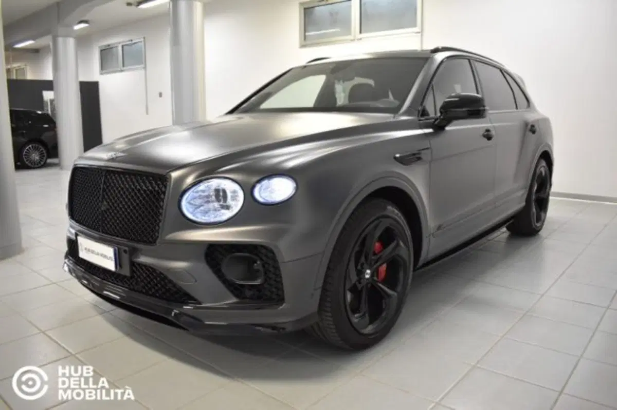 Bentley Bentayga usata a Perugia (8)