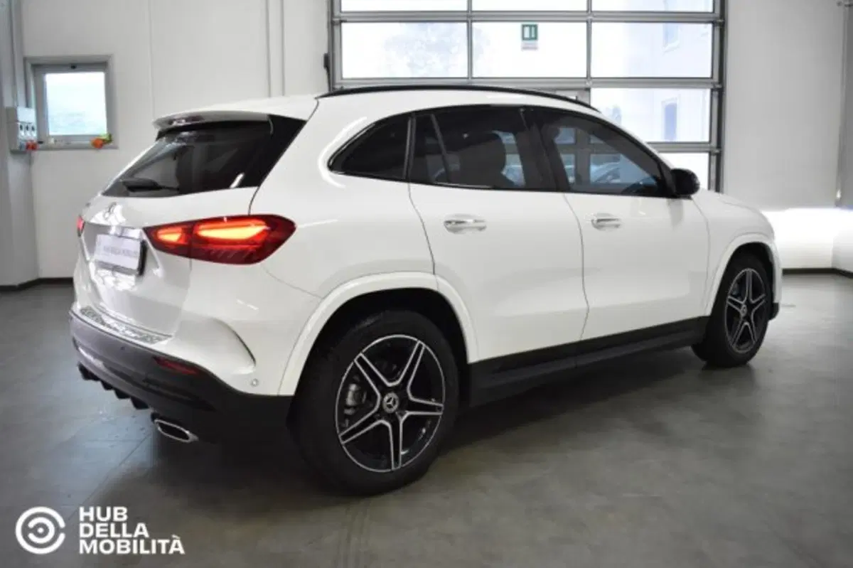 Mercedes-Benz GLA SUV usata a Perugia (4)