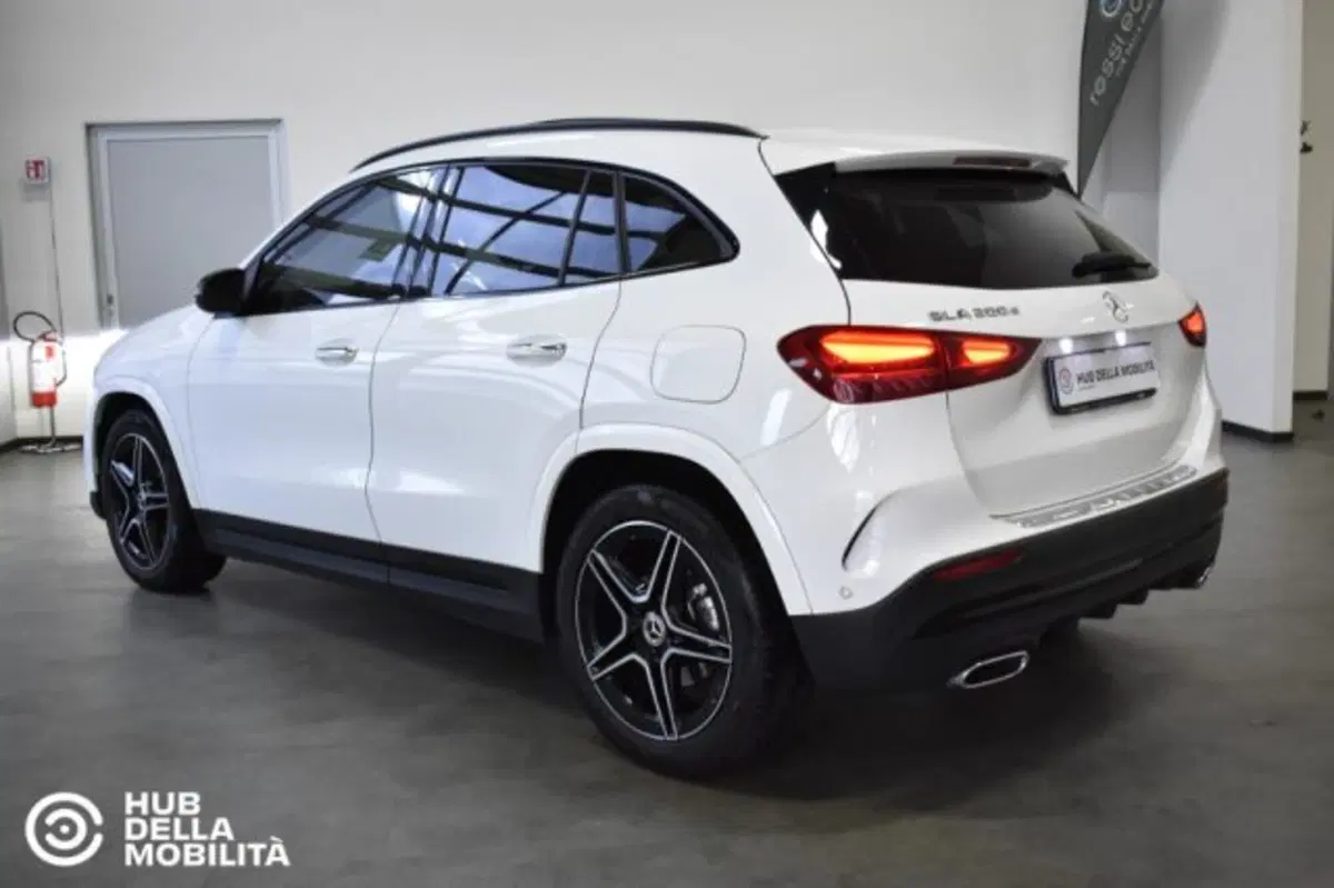 Mercedes-Benz GLA SUV usata a Perugia (6)