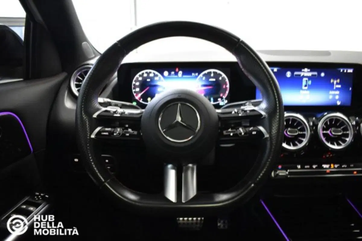 Mercedes-Benz GLA SUV usata a Perugia (9)