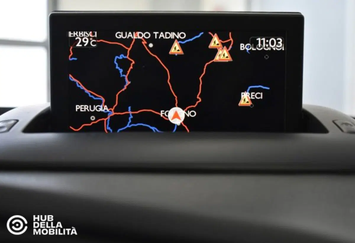 Peugeot 5008 usata a Perugia (11)