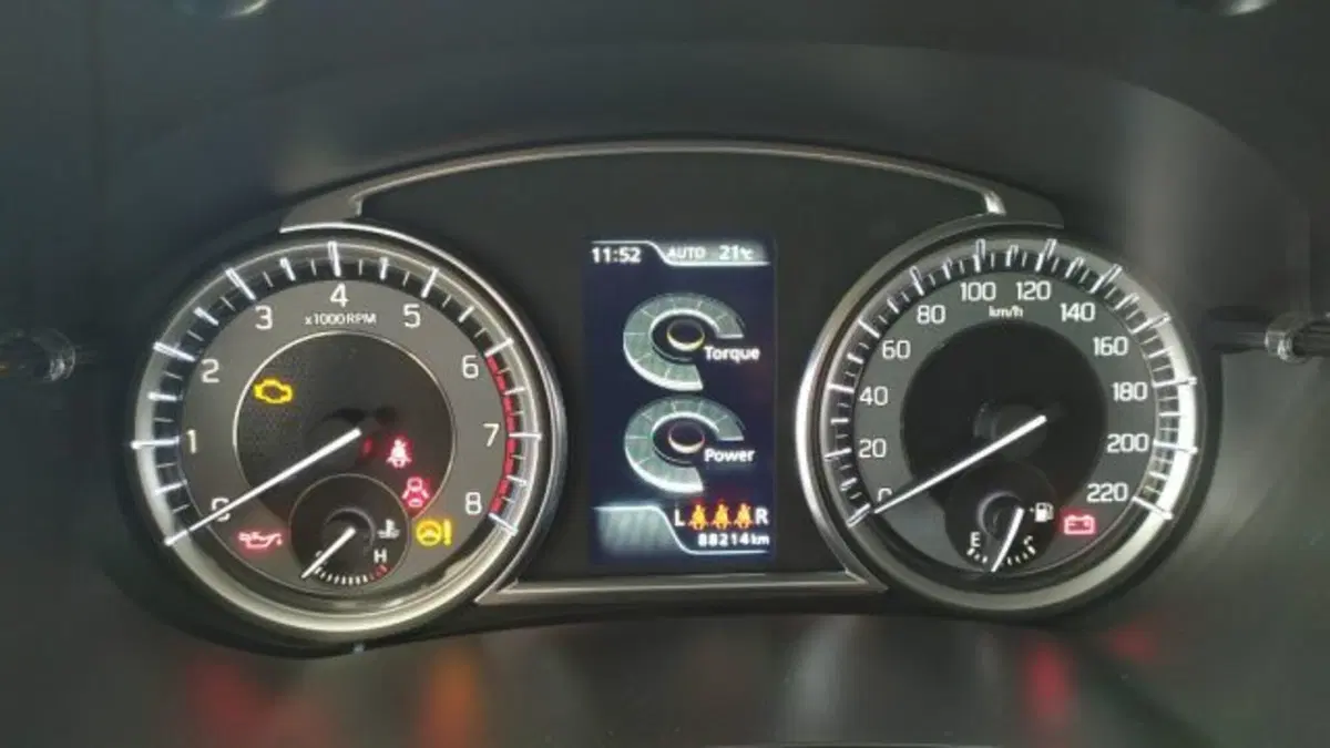 Suzuki Vitara usata a Trieste (10)