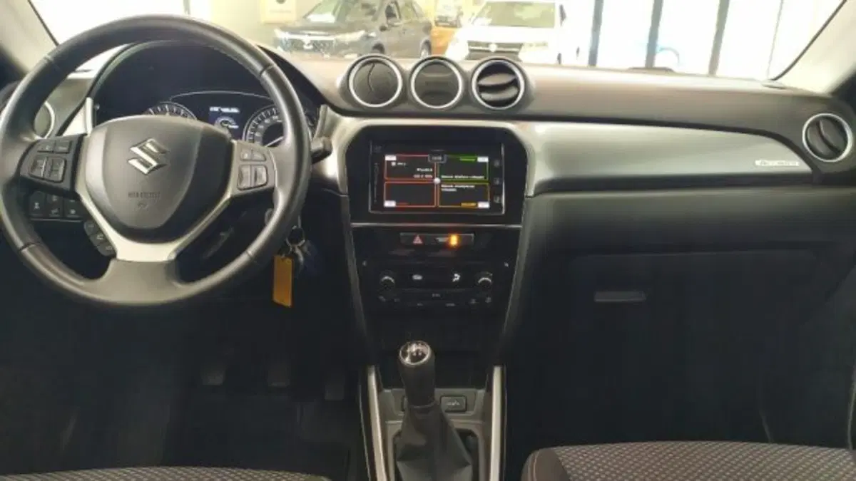 Suzuki Vitara usata a Trieste (9)
