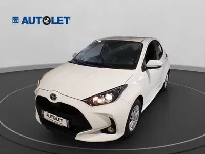 Toyota Yaris 1.5 Hybrid 5 porte Active del 2023 usata a Genova