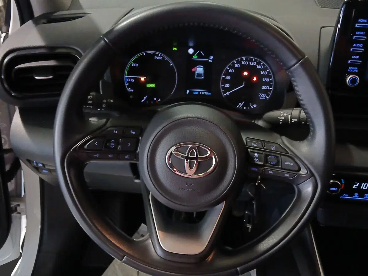 Toyota Yaris usata a Genova (14)