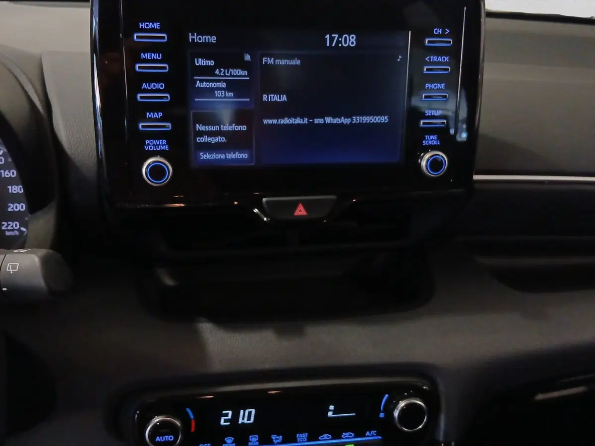 Toyota Yaris usata a Genova (15)