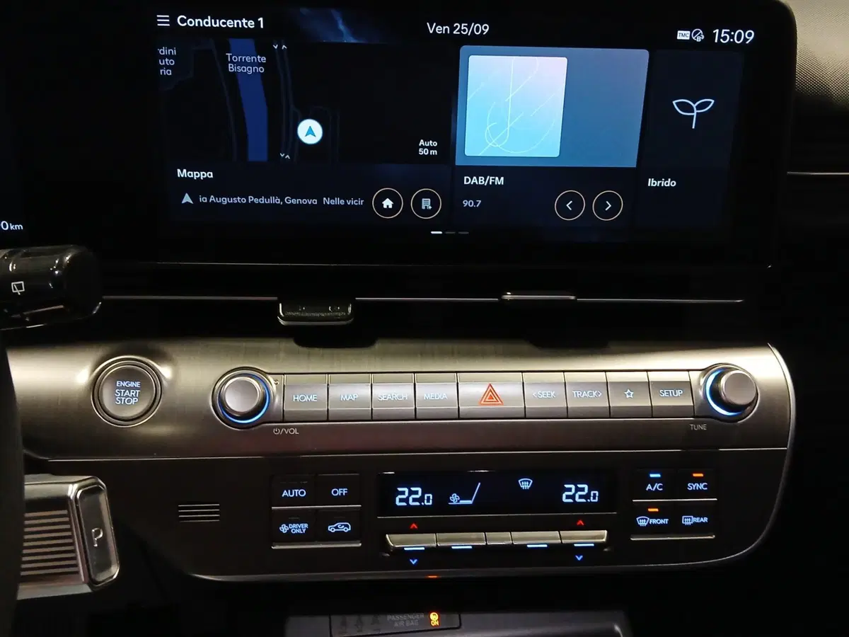 Hyundai Kona usata a Genova (15)
