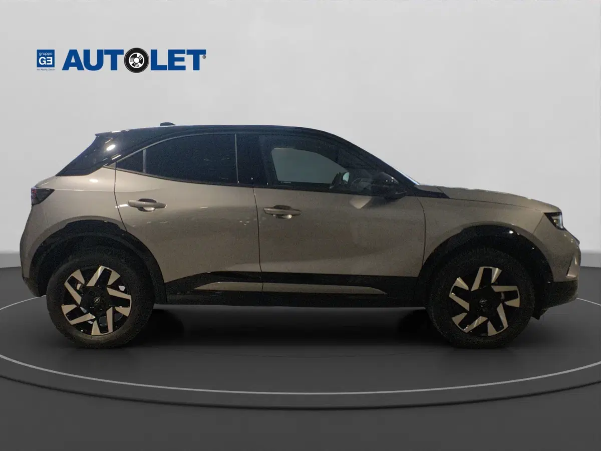 Opel Mokka usata a Genova (4)