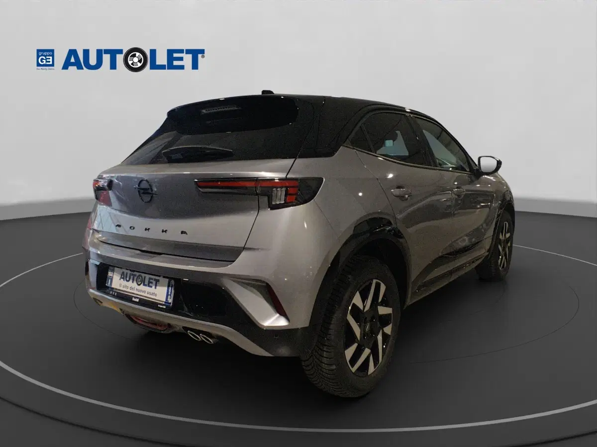 Opel Mokka usata a Genova (7)