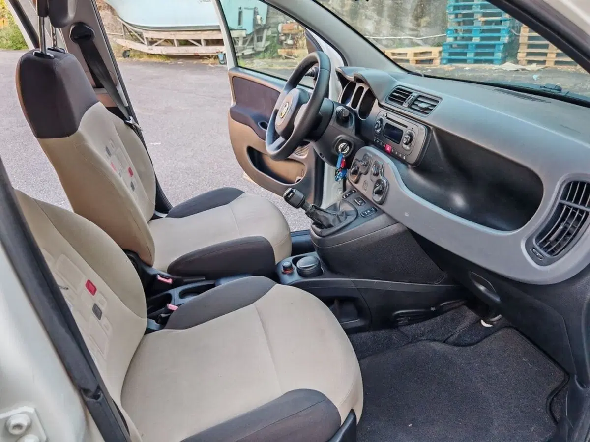 Fiat Panda usata a Catania (9)
