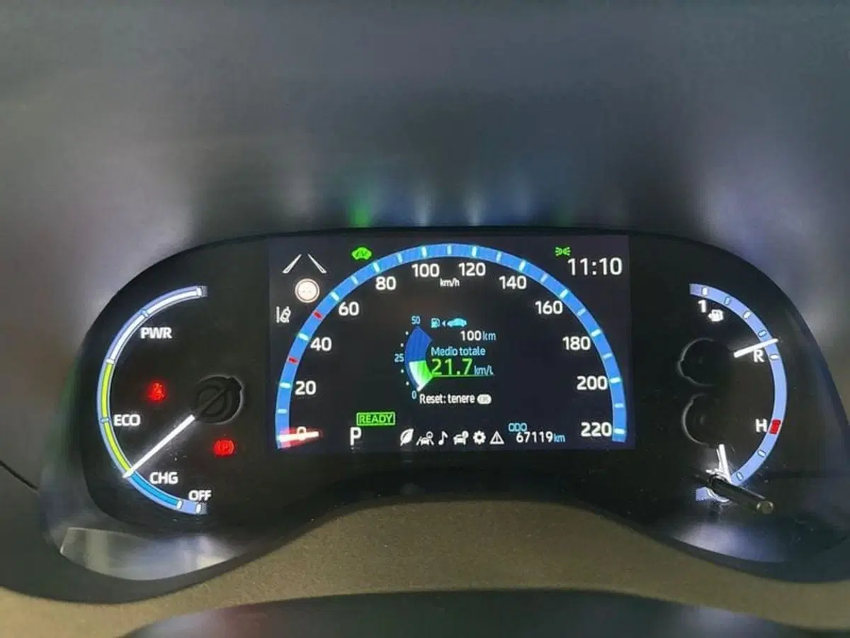 Toyota Yaris Cross usata a Prato (12)