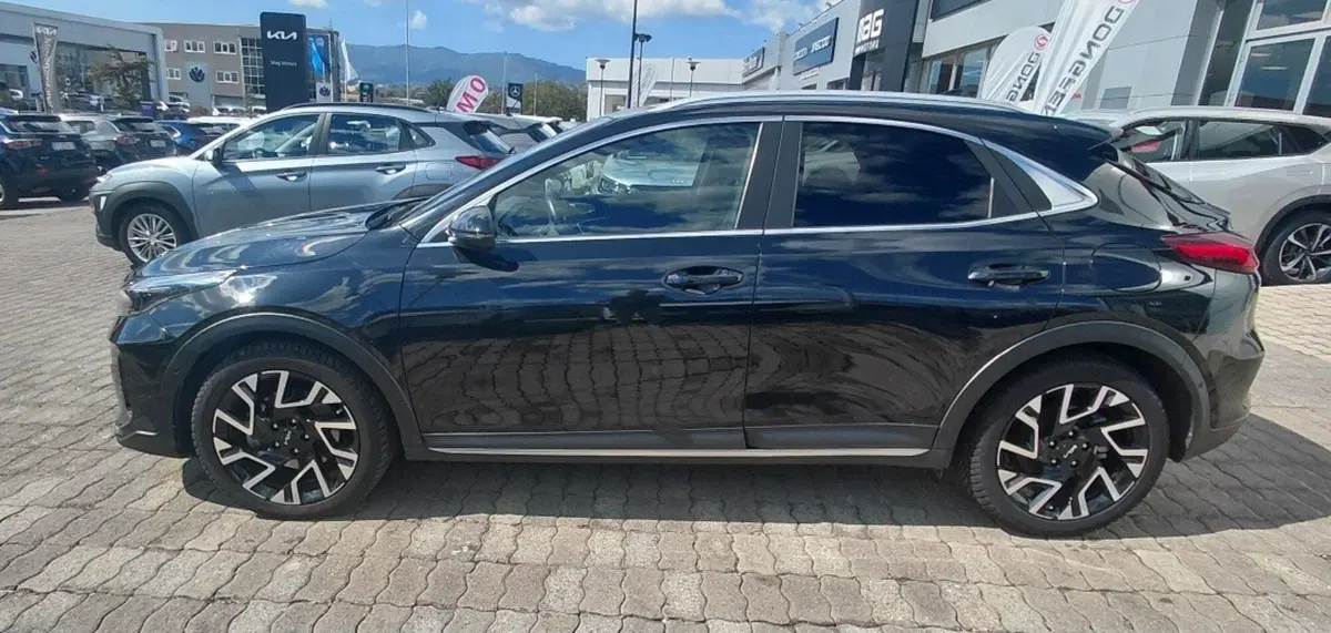 Kia XCeed usata a Cosenza (8)