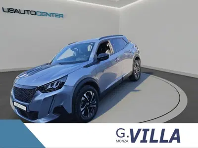 Peugeot 2008 BlueHDi 130 S&S EAT8 Allure Pack del 2023 usata a Monza