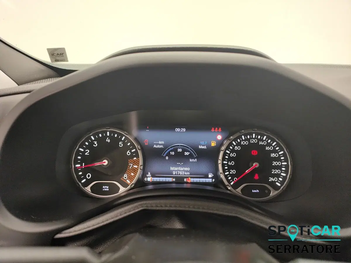 Jeep Renegade usata a Como (8)