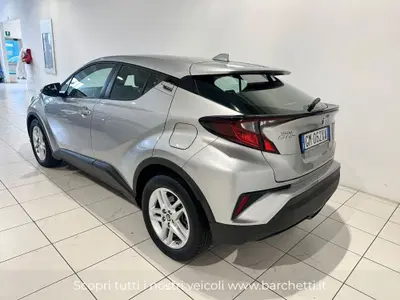 Toyota Toyota C-HR 1.8 Hybrid E-CVT Active del 2023 usata a Trento