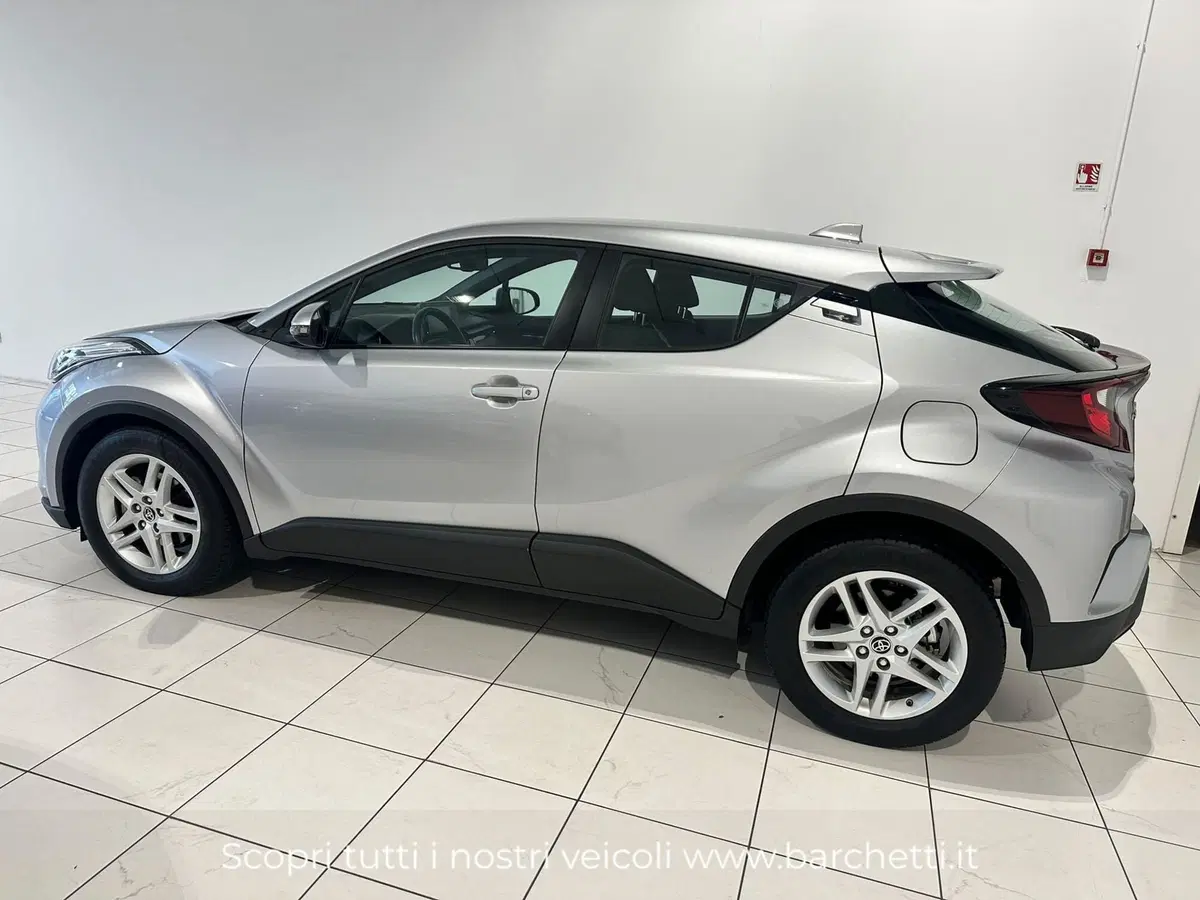 Toyota Toyota C-HR usata a Trento (5)