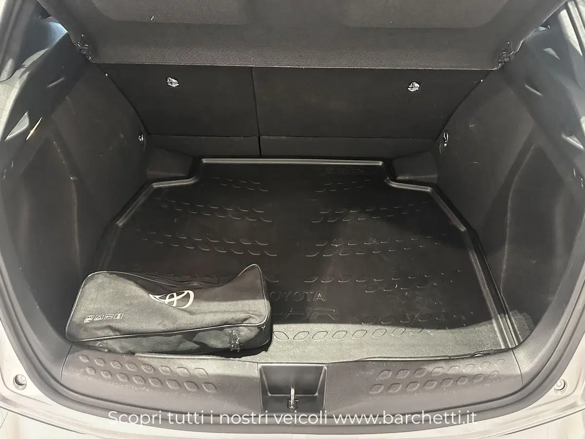 Toyota Toyota C-HR usata a Trento (9)