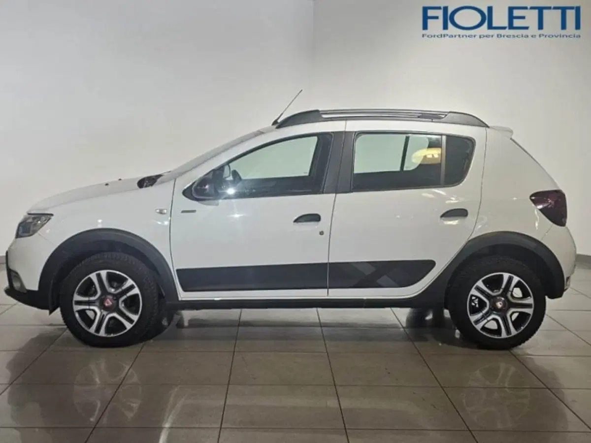 Dacia Sandero usata a Brescia (4)