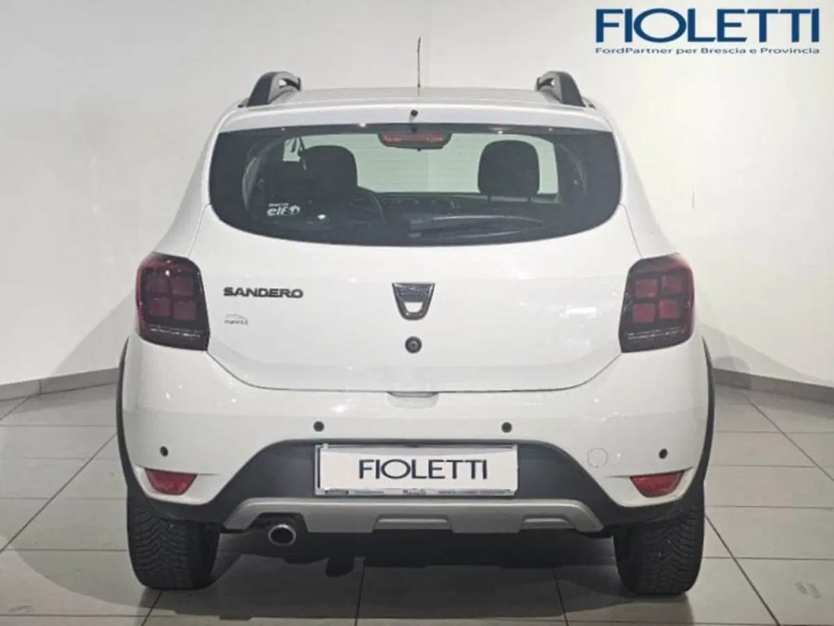 Dacia Sandero usata a Brescia (5)