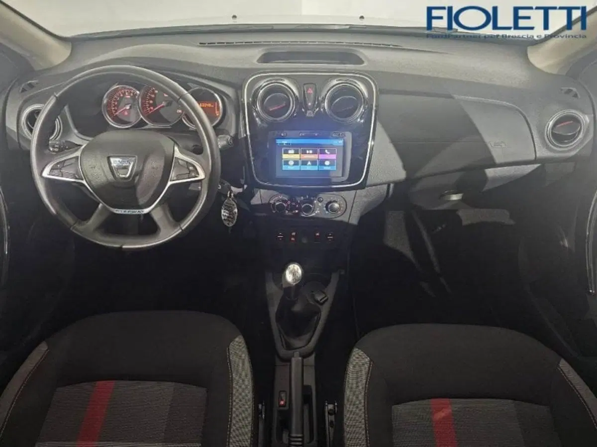 Dacia Sandero usata a Brescia (6)