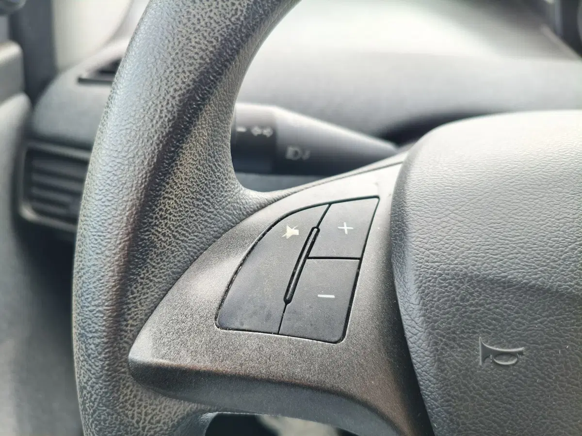 Lancia Ypsilon usata a Matera (15)