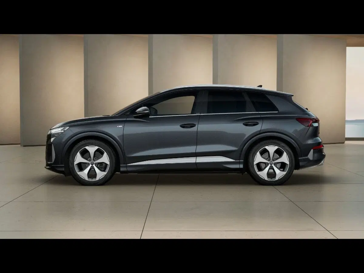 Audi Q4 nuova a Livorno (2)