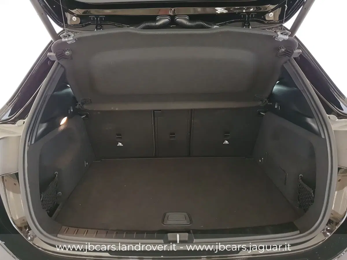 Mercedes-Benz GLA SUV usata a Monza e Brianza (12)