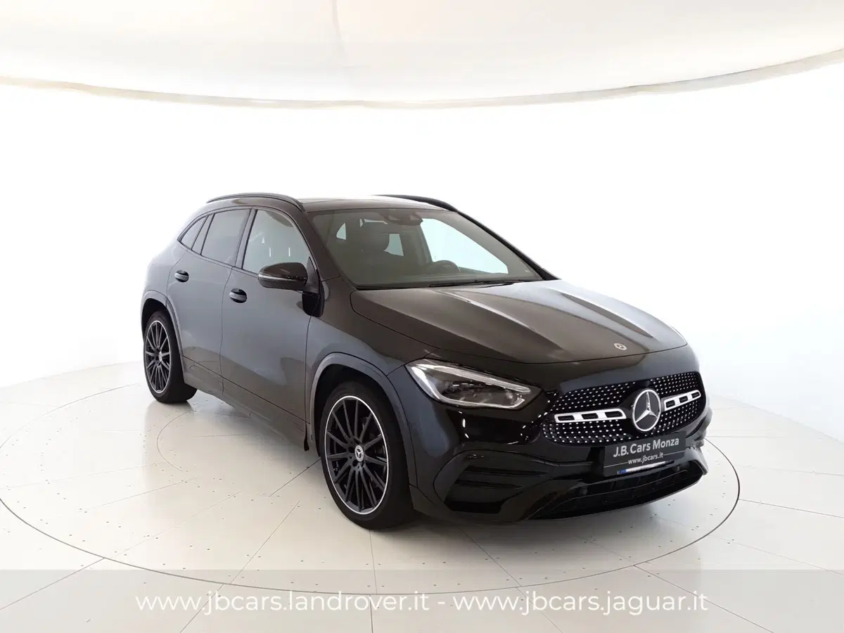 Mercedes-Benz GLA SUV usata a Monza e Brianza (16)