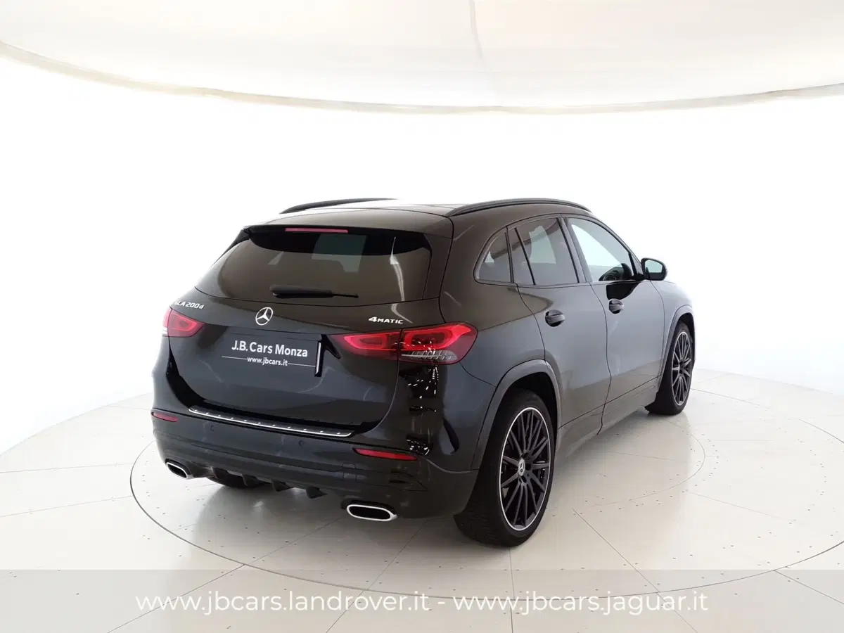 Mercedes-Benz GLA SUV usata a Monza e Brianza (2)