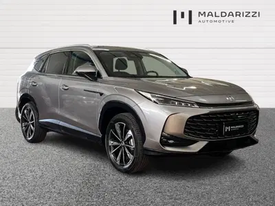 Mg HS 1.5 Comfort auto del 2025 usata a Lecce