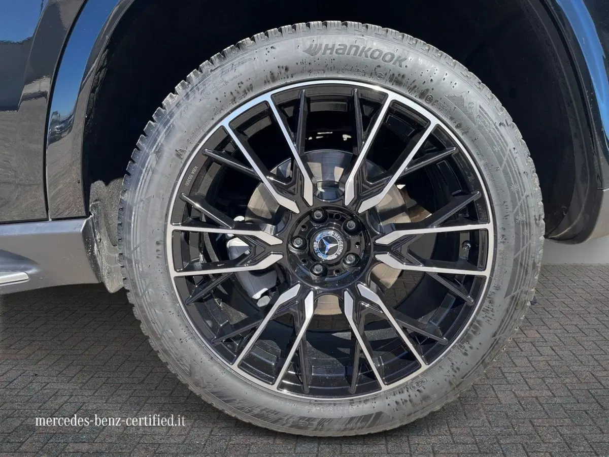 Mercedes-Benz GLE SUV usata a Bari (17)