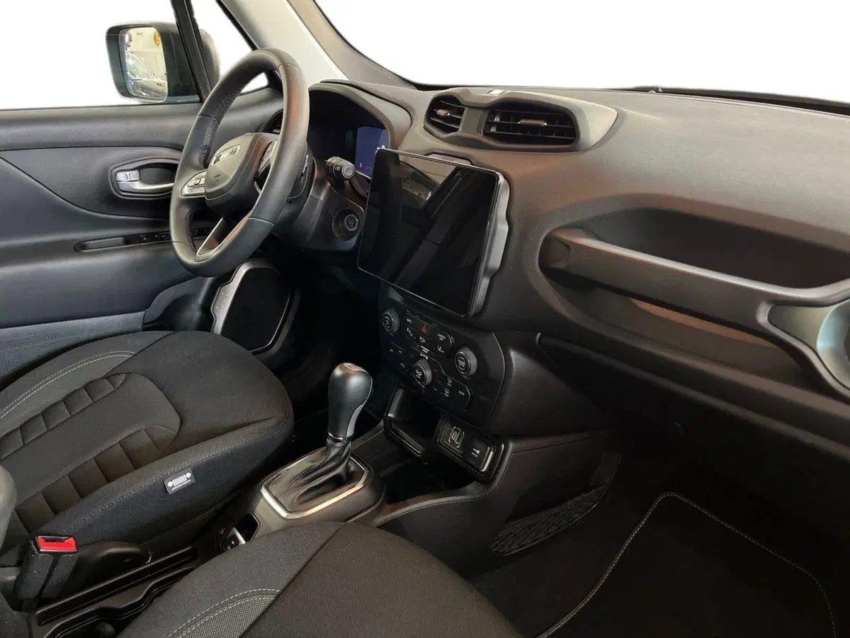 Jeep Renegade usata a Bari (9)