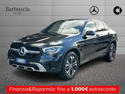 Mercedes-Benz GLC SUV 300 de 4Matic EQ-Power Sport del 2020 usata a Pescara