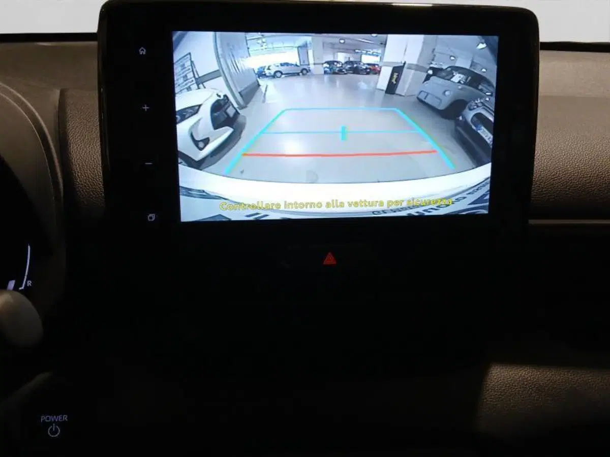 Toyota Yaris Cross usata a Genova (15)