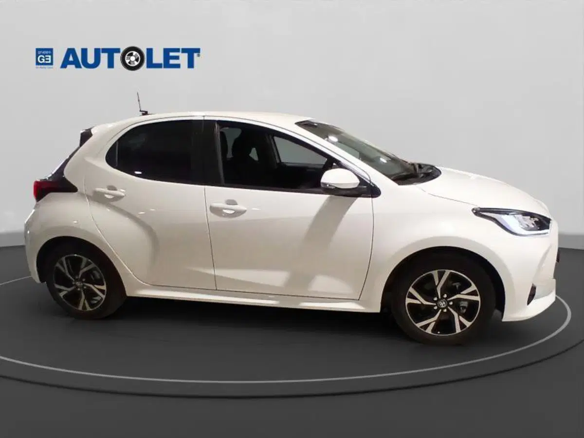 Toyota Yaris Cross usata a Genova (4)