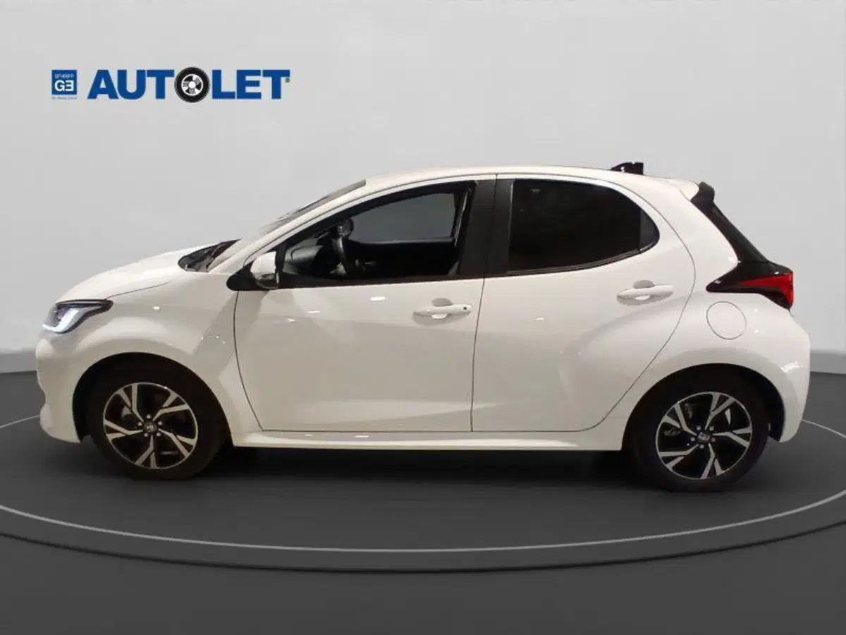 Toyota Yaris Cross usata a Genova (5)