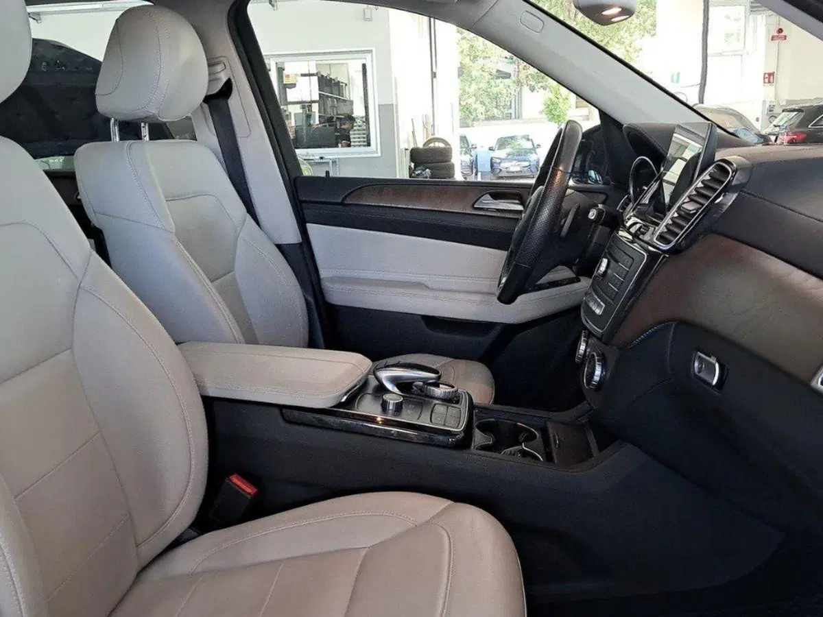 Mercedes-Benz GLE SUV usata a Rimini (14)