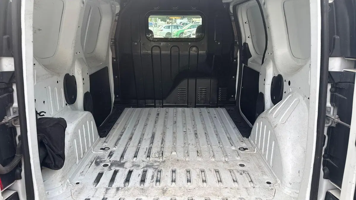 Dacia Dokker Furgone usata a Treviso (15)