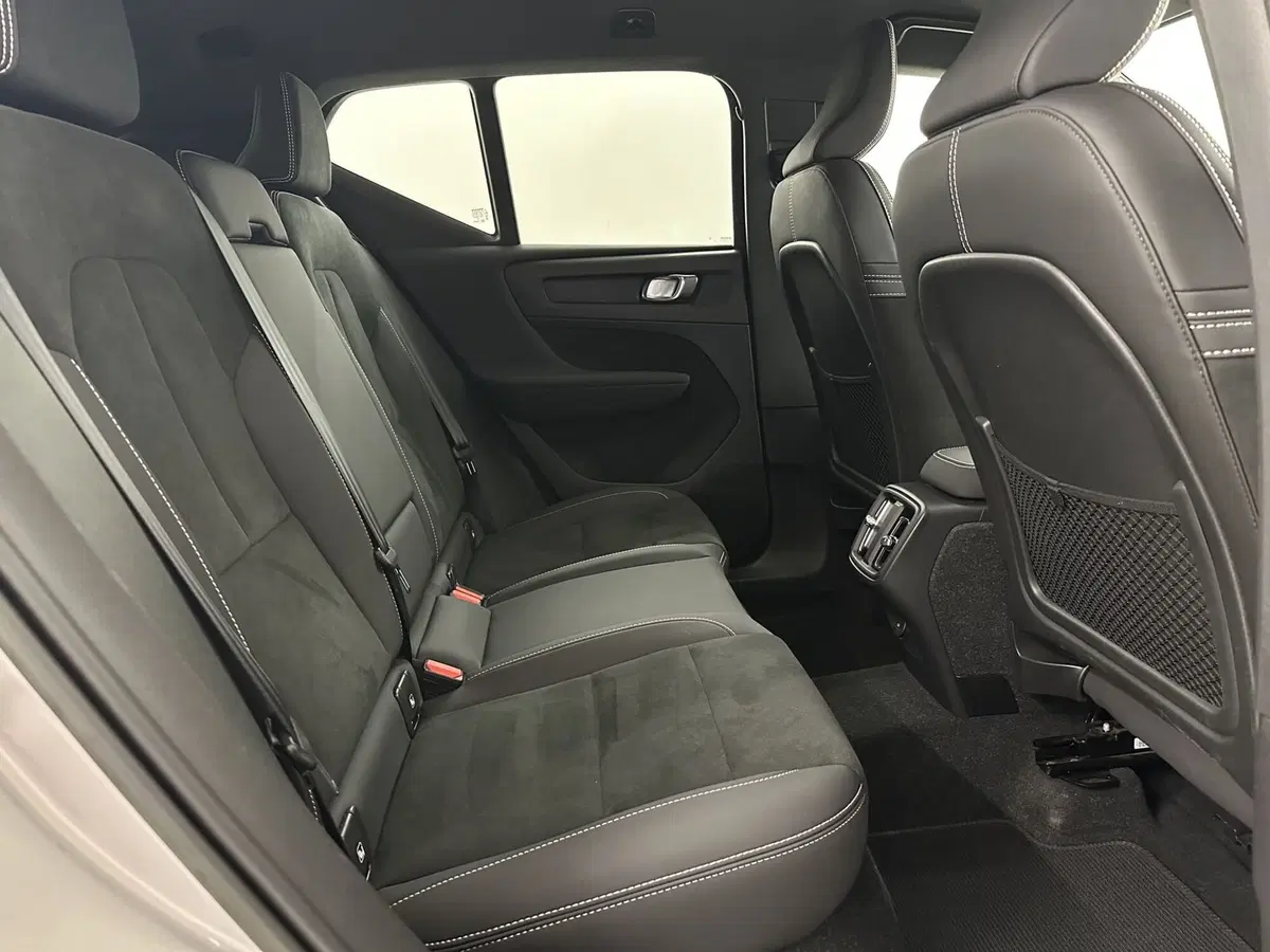 Volvo XC40 usata a Bergamo (5)