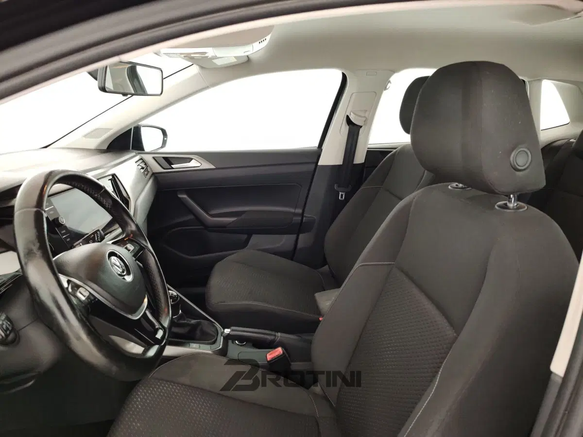 Volkswagen Polo usata a Massa-Carrara (7)
