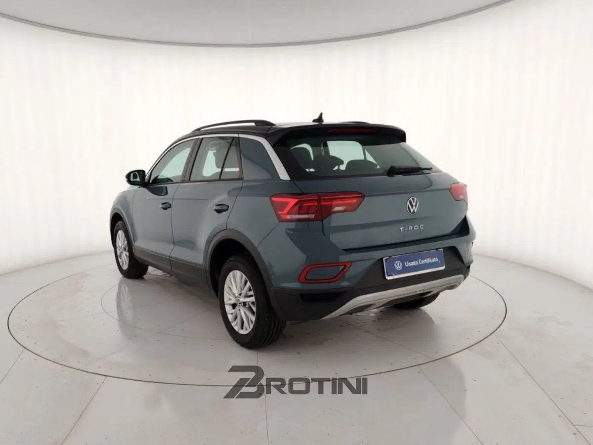Volkswagen T-Roc usata a Massa-Carrara (2)