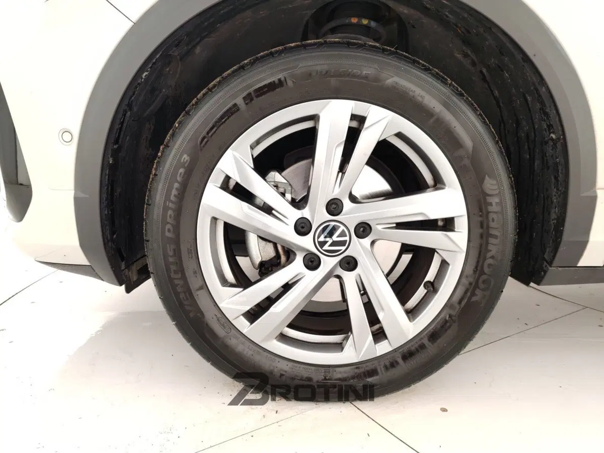 Volkswagen T-Roc usata a Massa-Carrara (6)