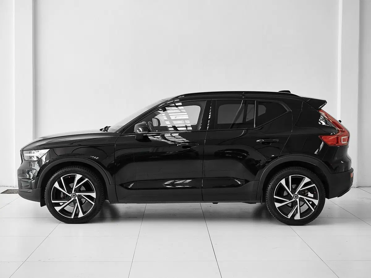 Volvo XC40 usata a Prato (2)