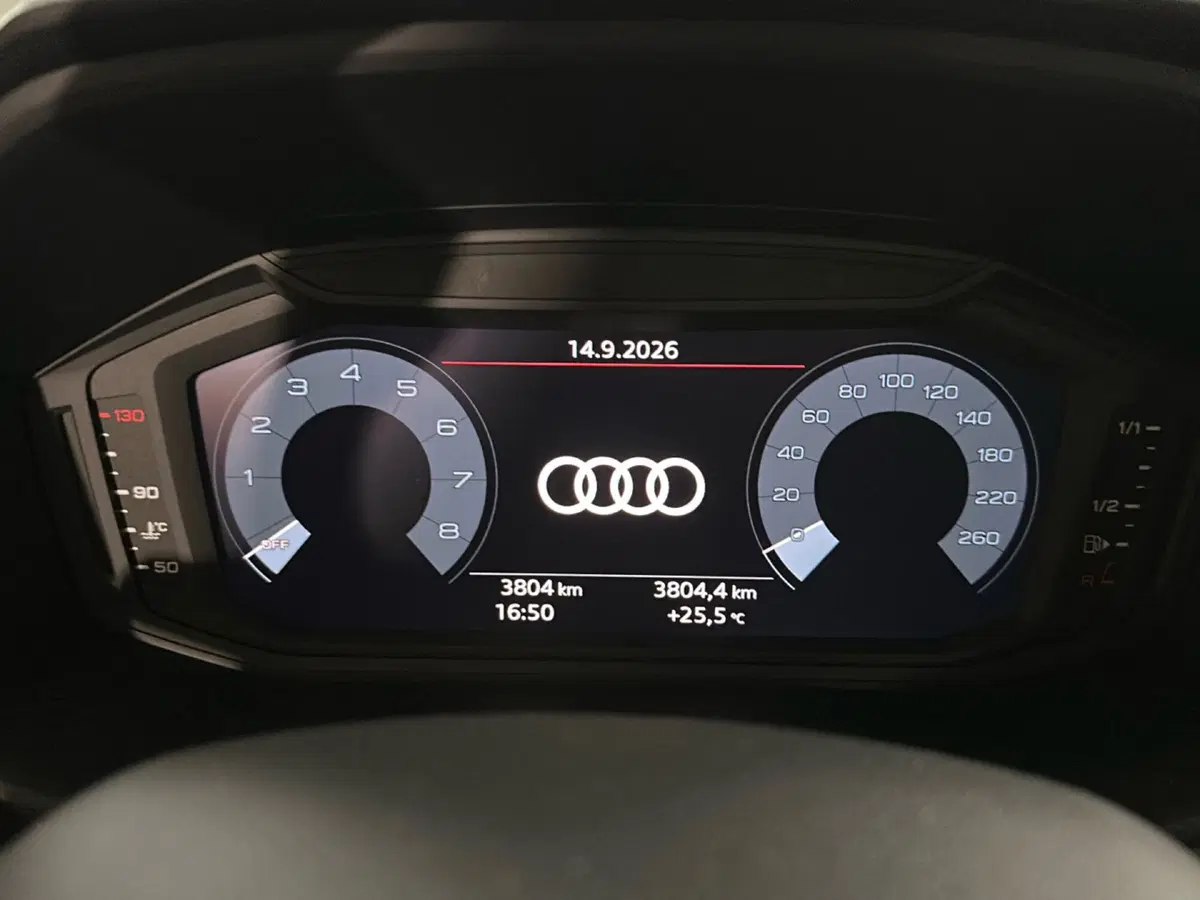 Audi A1 allstreet usata a Caserta (12)
