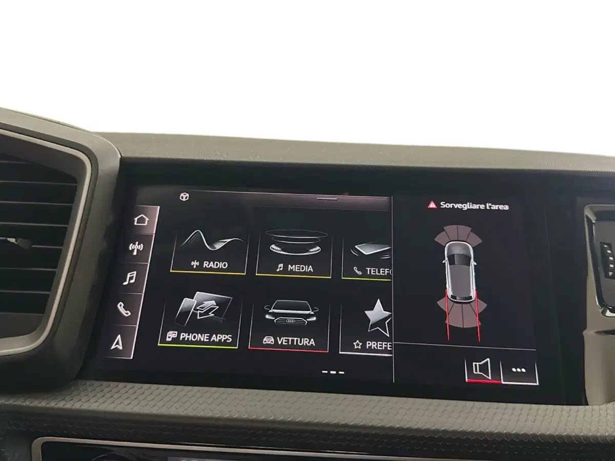 Audi A1 allstreet usata a Caserta (14)
