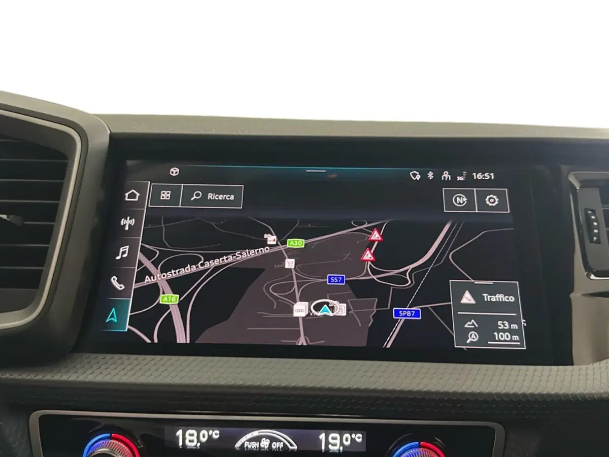 Audi A1 allstreet usata a Caserta (15)