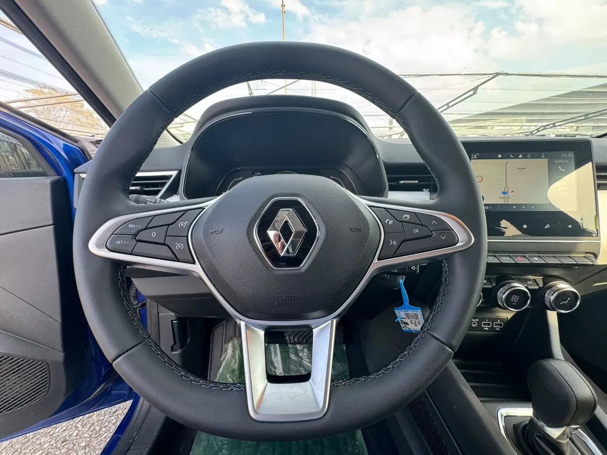 Renault Clio nuova a Monza e Brianza (18)