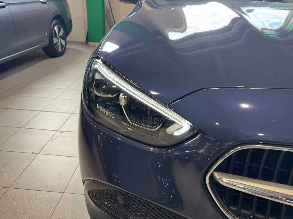Mercedes-Benz Classe C Station Wagon nuova a Monza e Brianza (15)