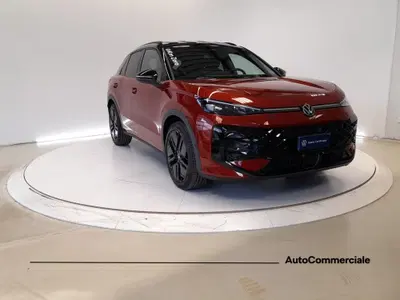 Volkswagen T-Roc 1.5 etsi R-Line 150cv dsg nuova a Bologna