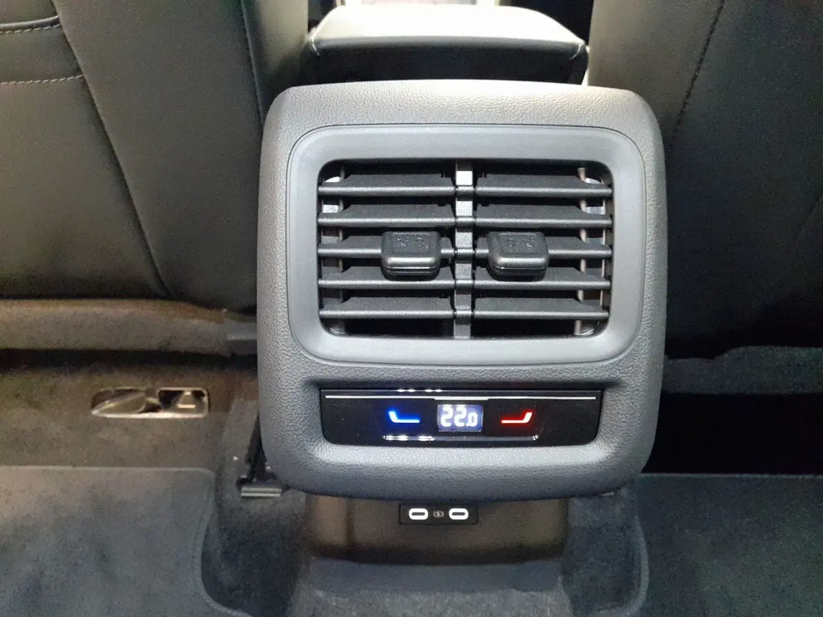 Volkswagen T-Roc nuova a Bologna (15)
